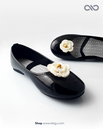 Flor Crochet Branca com aplique para decoração de sapatos